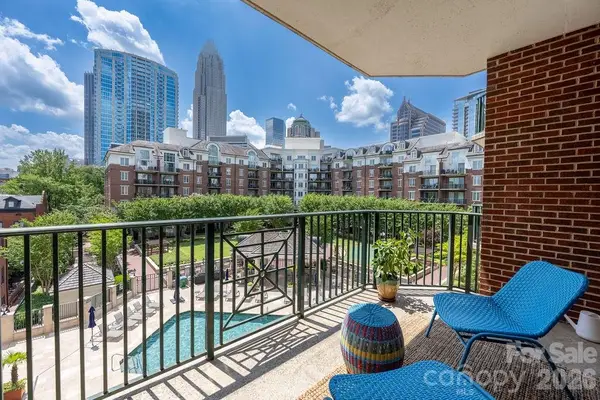 300 W 5th Street #446, Charlotte, NC 28202