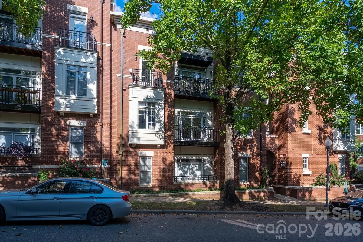 627 Garden District Drive, Charlotte, NC 28202 - #1