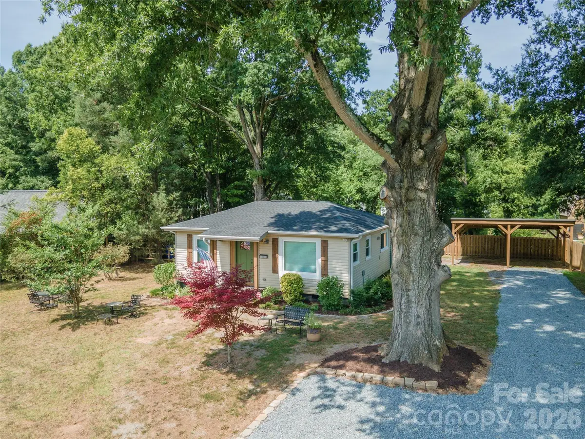 1105 Young Street, Mooresville, NC 28115 - #1