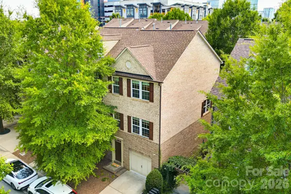 225 Lincoln Street, Charlotte, NC 28203