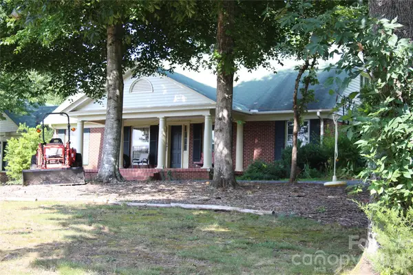 571 Piedmont Road, Rutherfordton, NC 28139