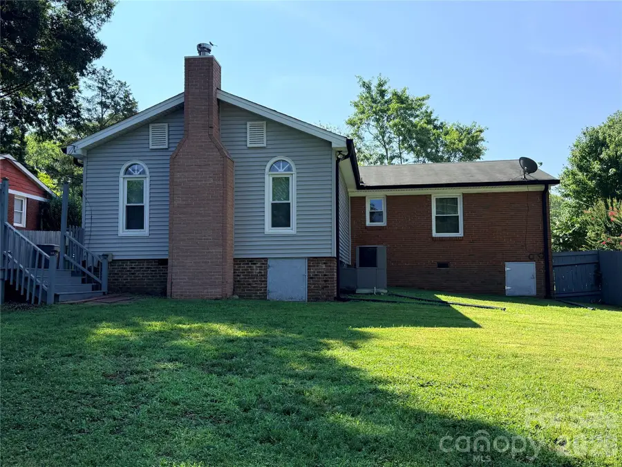 3626 Seaman Drive, Charlotte, NC 28217 - #3