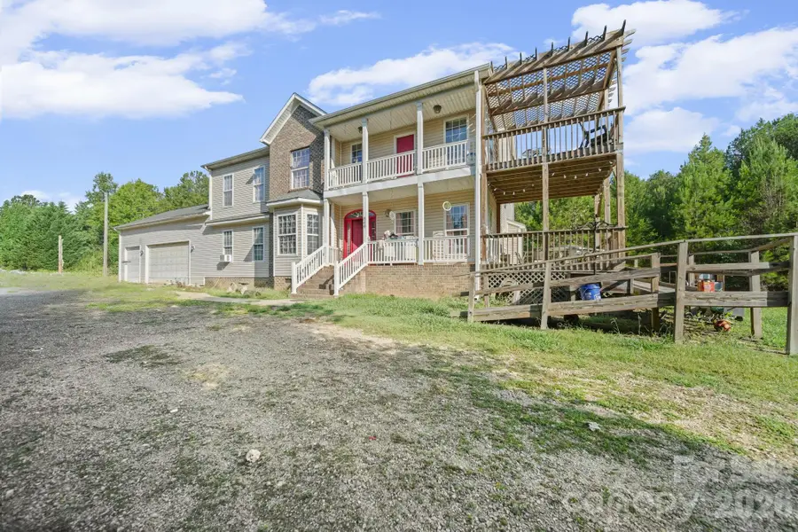546 Hopewell Road, Blacksburg, SC 29702 - #2