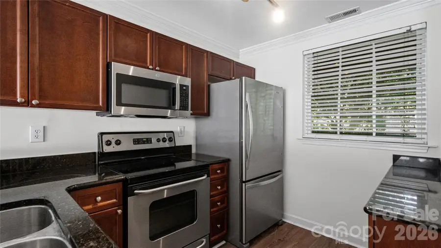 1224 Green Oaks Lane #F, Charlotte, NC 28205 - #3