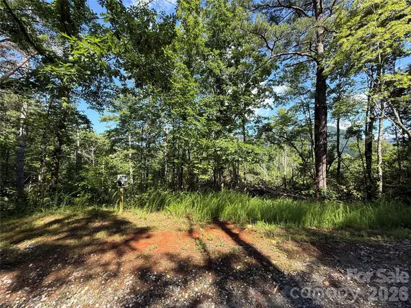 999 Fox Ridge Trail #7, Marion, NC 28752