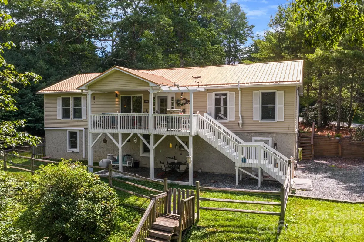 9081 Pittmans Gap Road, Newland, NC 28657 - #1