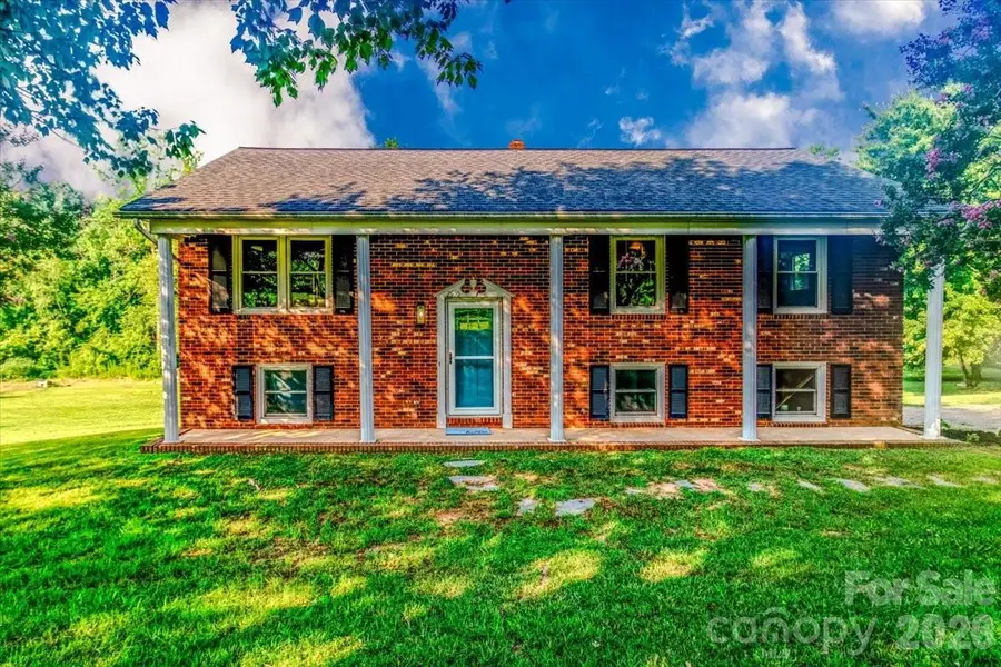2910 Old Highway 60 Highway, Ronda, NC 28670 - #2
