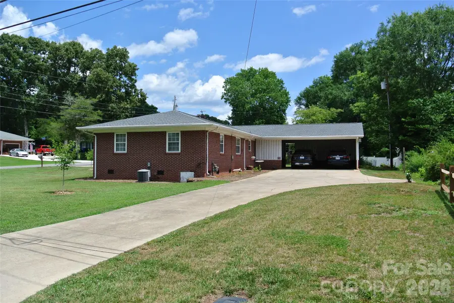 106 Freeman Street, Rutherfordton, NC 28139 - #3