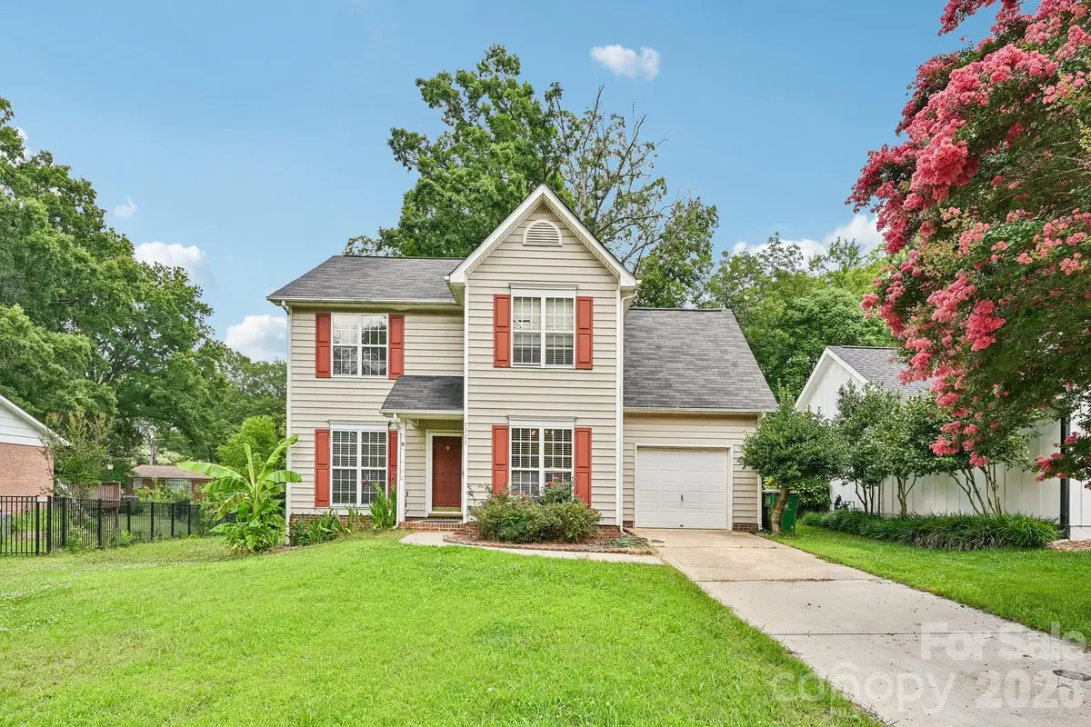 7329 Starvalley Drive, Charlotte, NC 28210 - #1