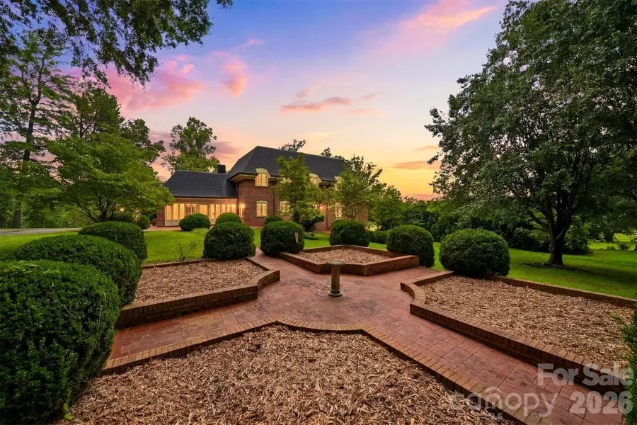 2373 Wilkesboro Boulevard, Lenoir, NC 28645 - #2
