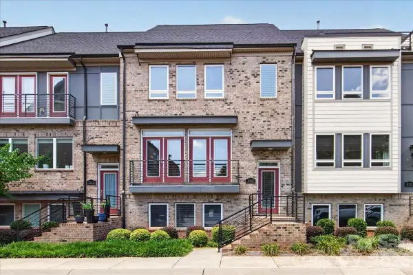 2115 Garabrandt Lane, Charlotte, NC 28204