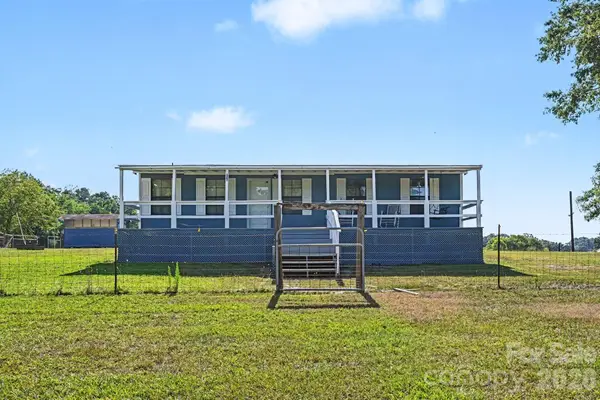 812 N Forest Hills School Road, Marshville, NC 28103