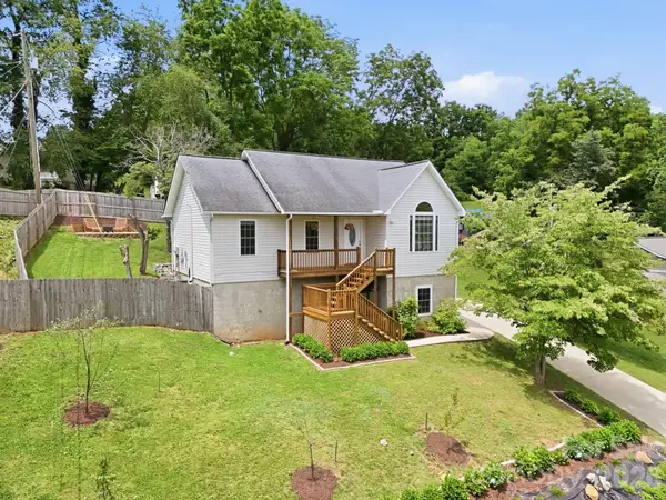 320 Meadowbrook Drive, Canton, NC 28716