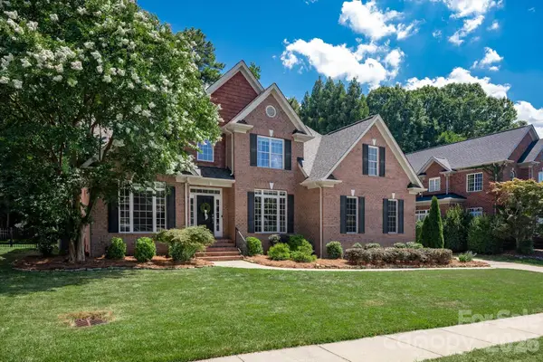 7102 Edenderry Drive, Charlotte, NC 28270