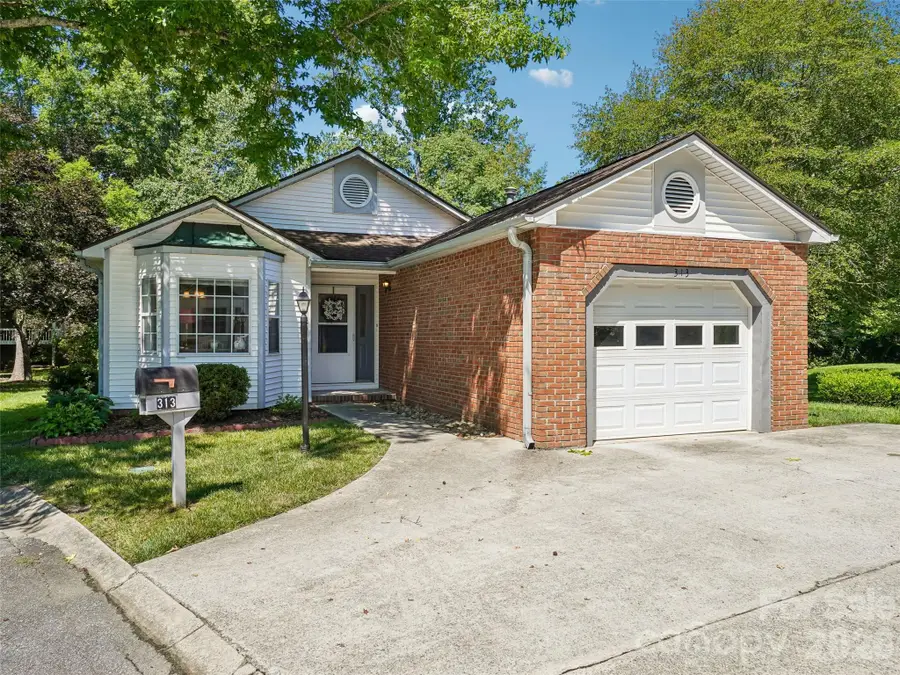 313 Somerton Court, Hendersonville, NC 28791 - #2