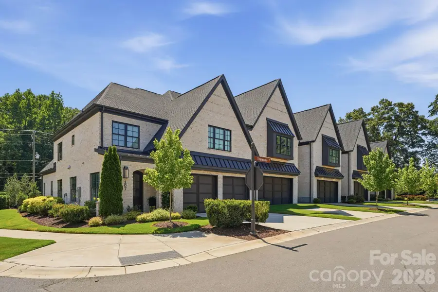 115 Thorncote Place, Charlotte, NC 28226 - #2