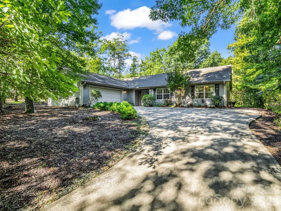 141 Dalton Court, Lake Lure, NC 28746 - #2