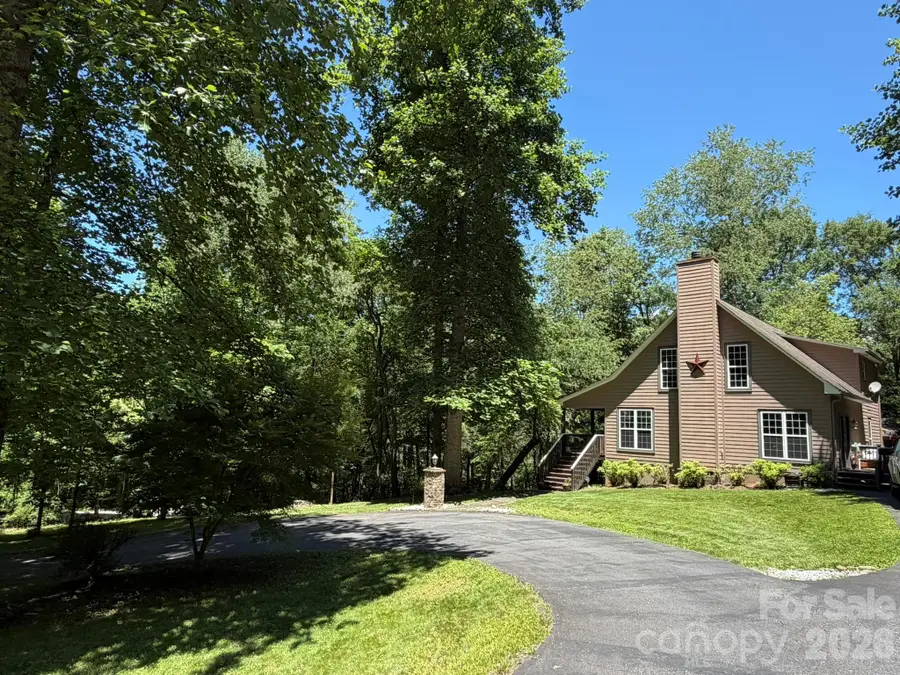 315 Honey Locust Lane, Whittier, NC 28789 - #2