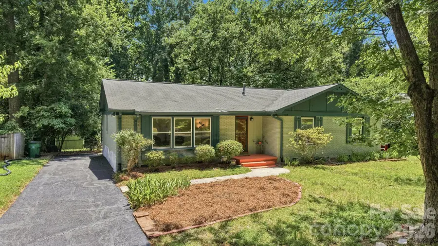 7107 Sherbourne Drive, Charlotte, NC 28210 - #2