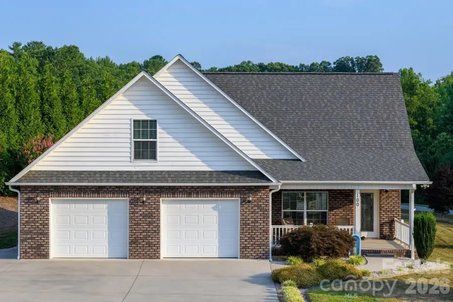 100 Rivercliff Drive, Hudson, NC 28638 - #2