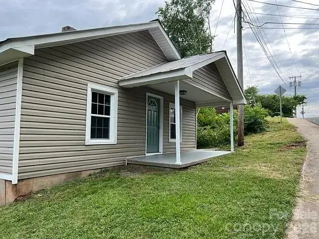 105 N Pugh Street, Lexington, NC 27292 - #1