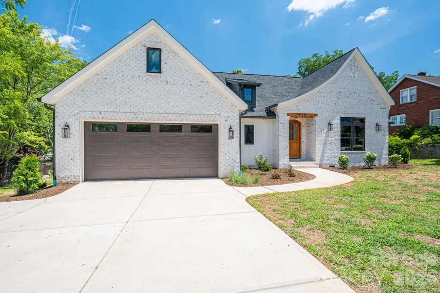 526 N Aspen Street, Lincolnton, NC 28092 - #2