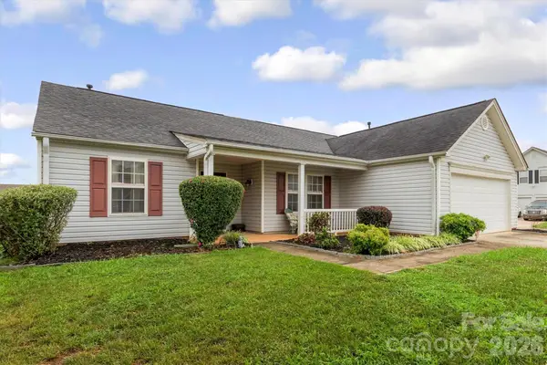 9704 Aventide Lane, Charlotte, NC 28215
