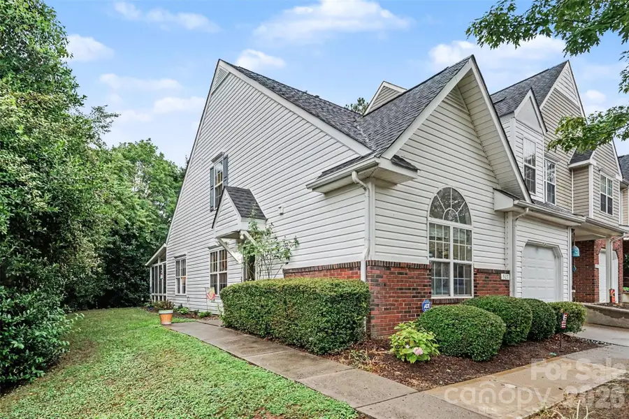 927 Sparrows Nest Lane, Pineville, NC 28134 - #2