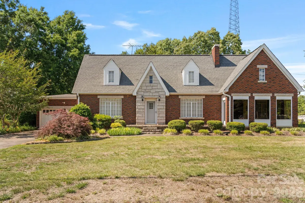 4255 Nc Hwy 24/27 Highway E, Midland, NC 28107 - #1