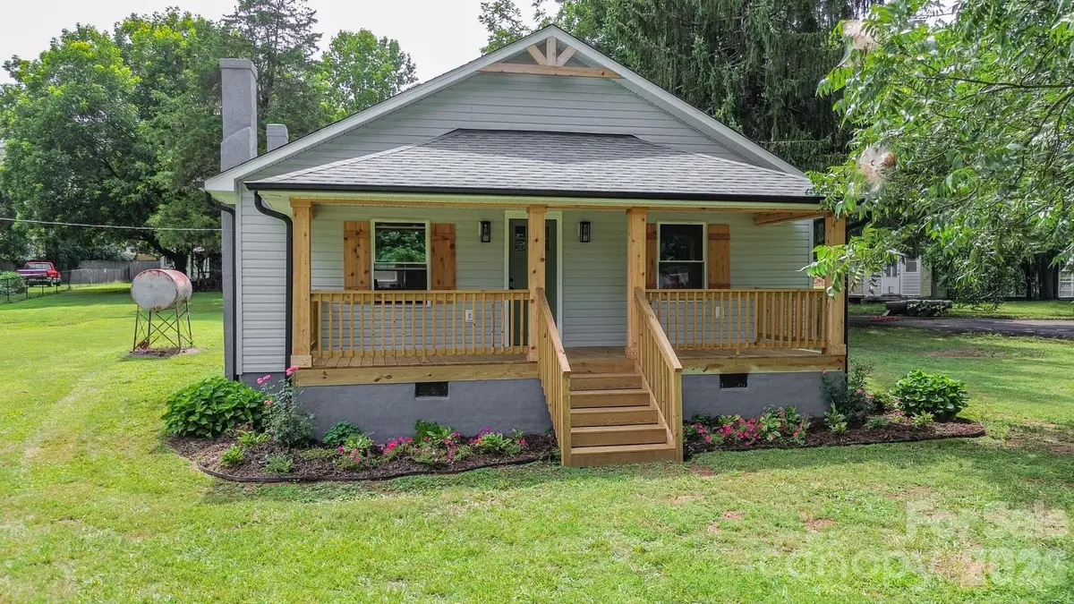 926 Salem Church Road, Lincolnton, NC 28092 - #1