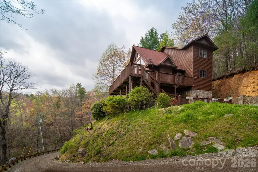 6006 Waterfalls Road, Lenoir, NC 28645 - #3