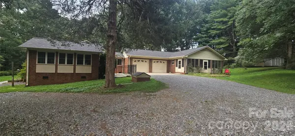 2593 Hickory Highway, Statesville, NC 28677