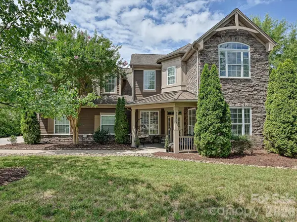 12902 Blakemore Avenue, Huntersville, NC 28078