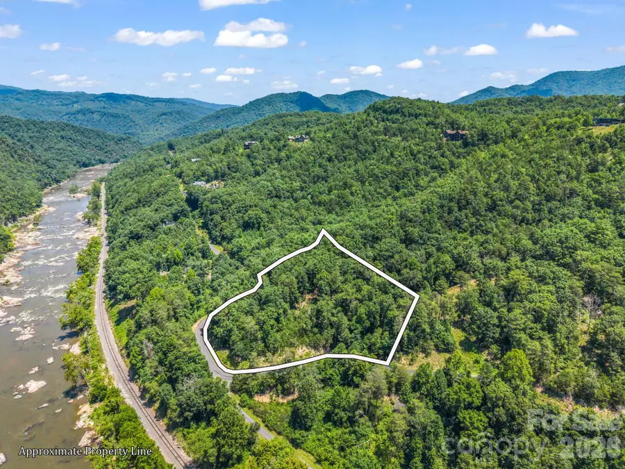3670 French Broad Parkway, Marshall, NC 28753 - #3