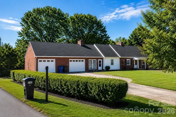 246 Robbins Road, Winston Salem, NC 27107