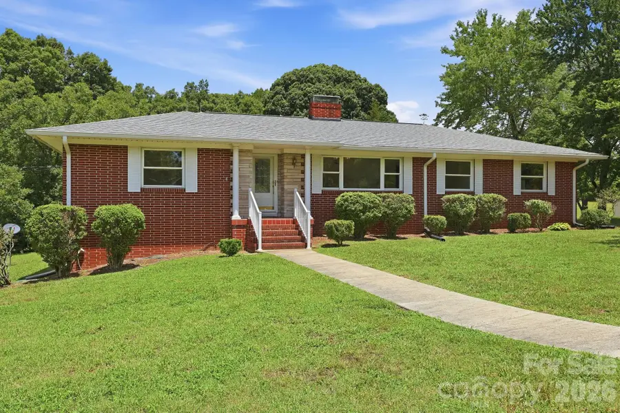 811 E 22nd Street, Kannapolis, NC 28083 - #2