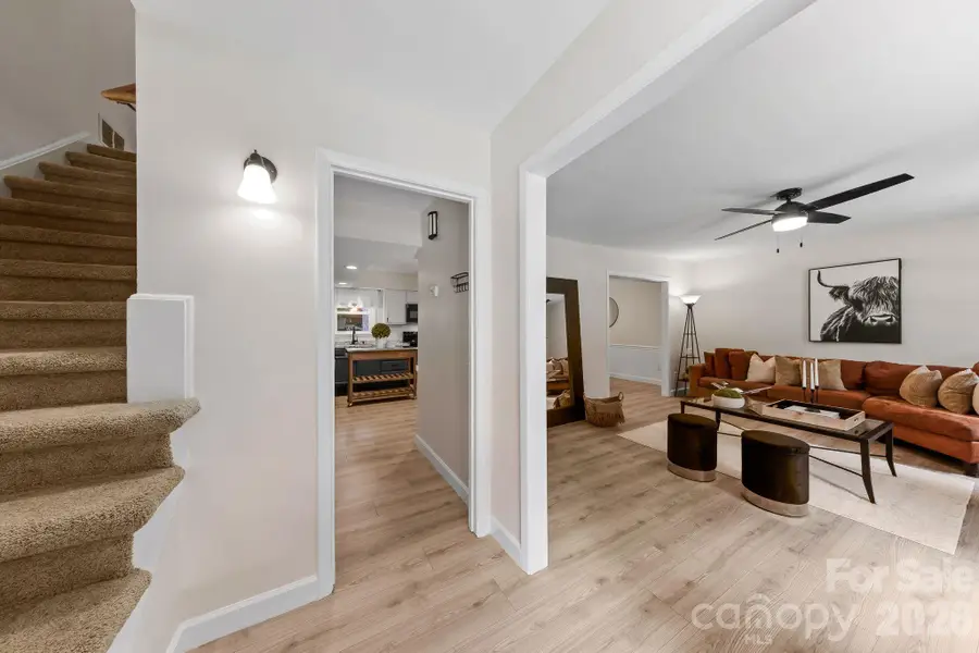 6435 Bridlewood Lane, Charlotte, NC 28215 - #3