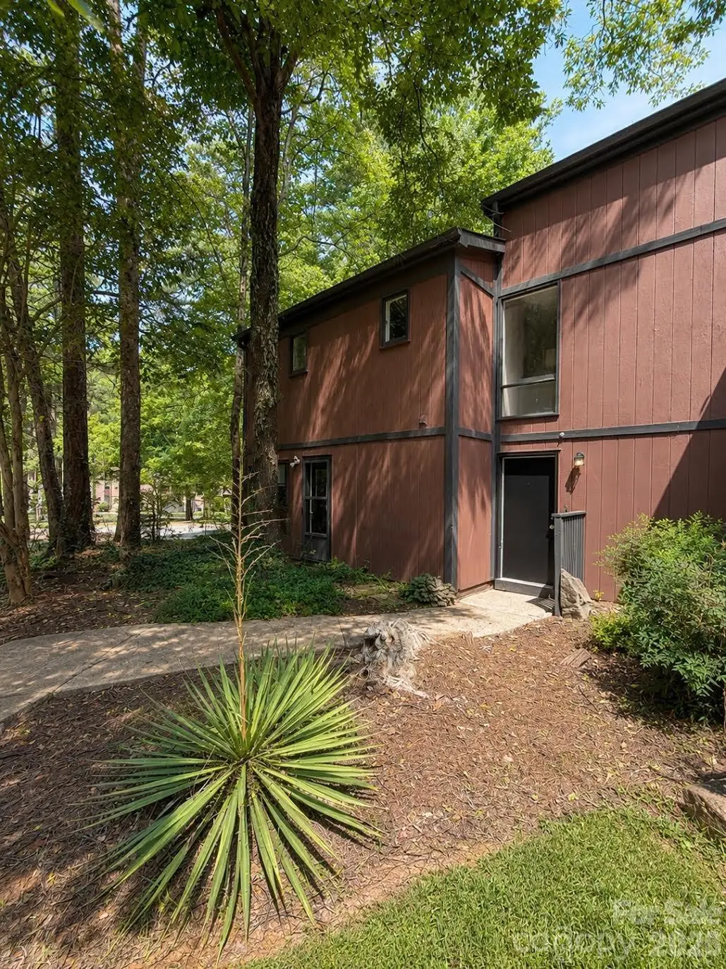 6101 Honeysuckle Lane, Charlotte, NC 28212 - #1