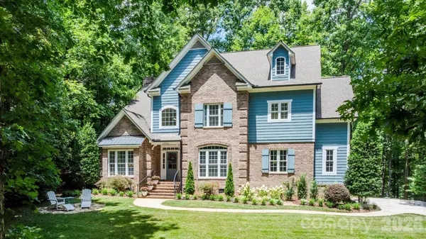 20029 Callaway Hills Lane, Davidson, NC 28036