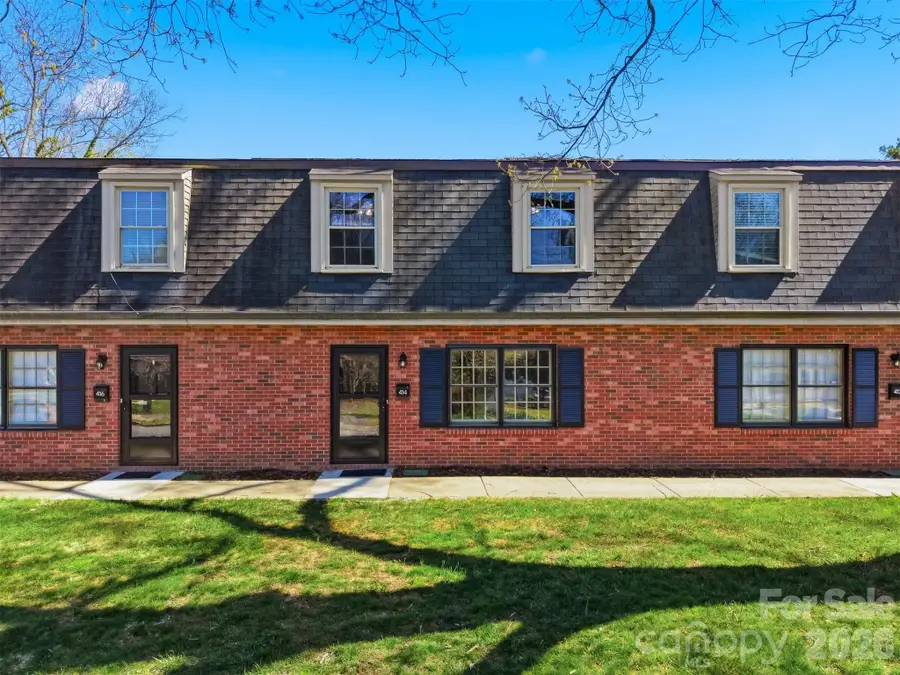 414 7th Street Ne, Hickory, NC 28601 - #2