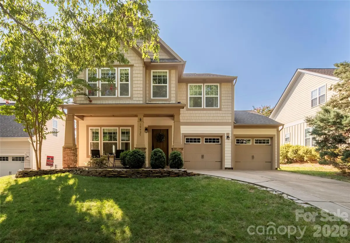 19925 Wooden Tee Drive, Davidson, NC 28036 - #1