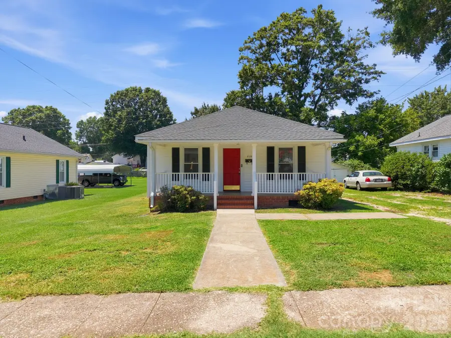 210 York Avenue, Kannapolis, NC 28083 - #2
