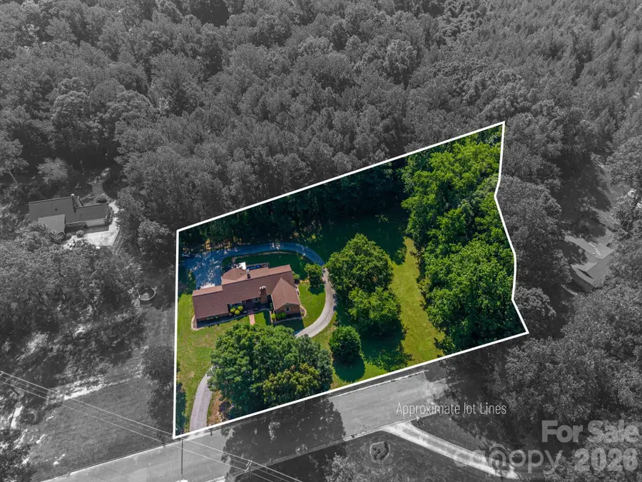 809 Spring Street, Cherryville, NC 28021 - #3
