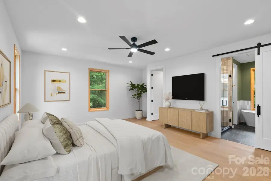 31 Grindstaff Drive, Asheville, NC 28803 - #2