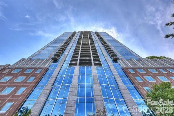 210 N Church Street #1505, Charlotte, NC 28202