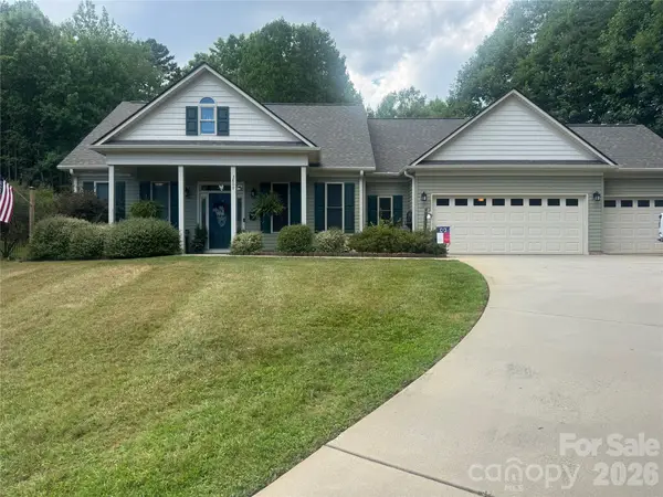 3809 Creek Ridge Drive, Denver, NC 28037