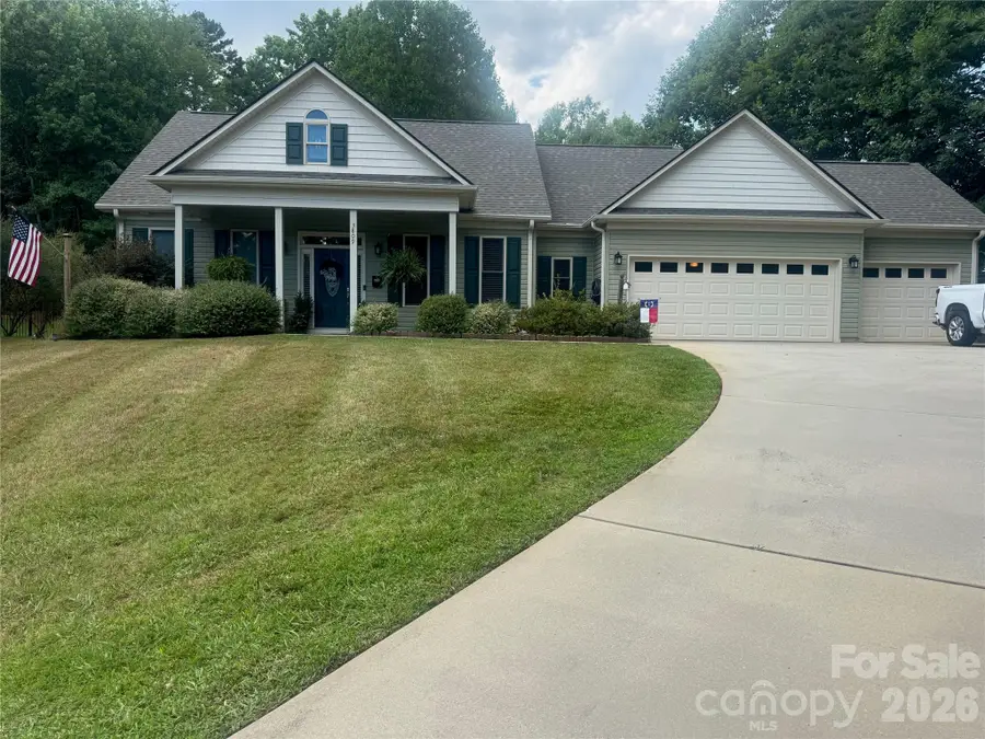 3809 Creek Ridge Drive, Denver, NC 28037 - #2
