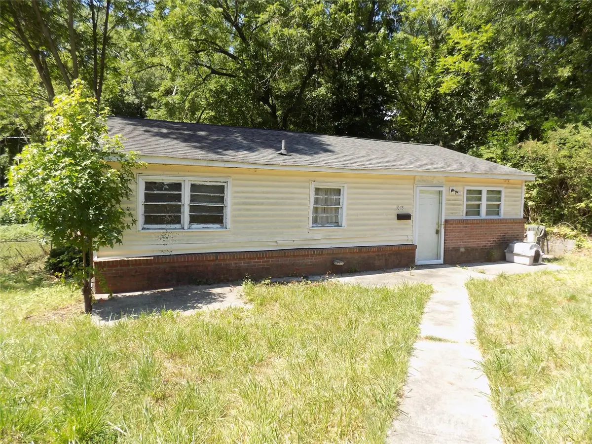 1013 W Sixth Avenue, Gastonia, NC 28052 - #1
