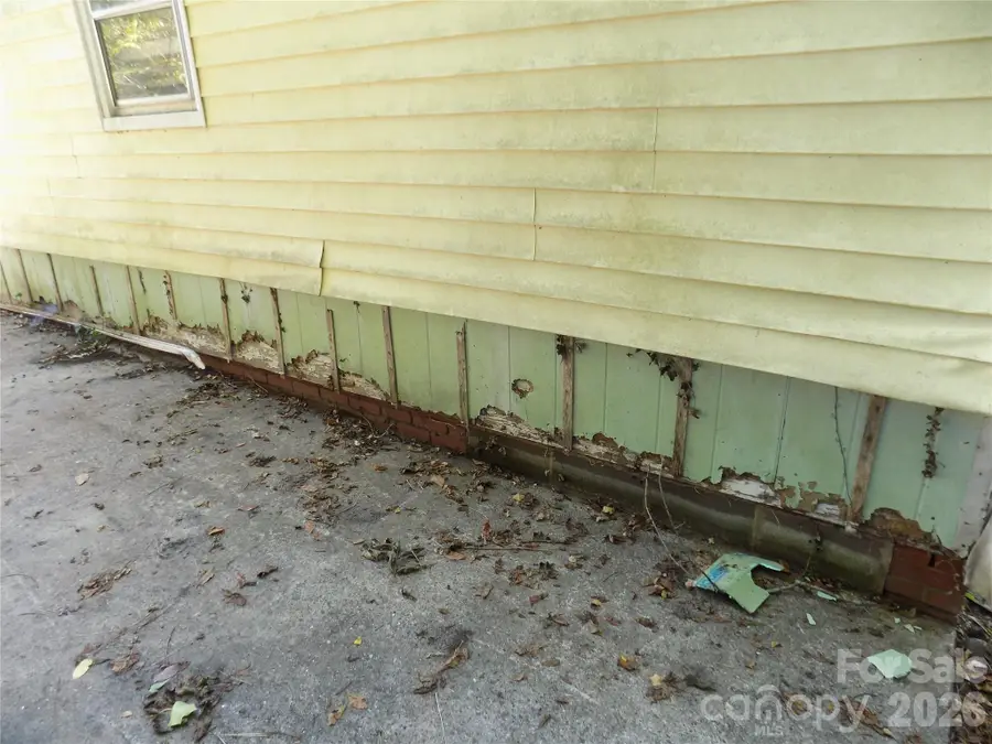 1013 W Sixth Avenue, Gastonia, NC 28052 - #3