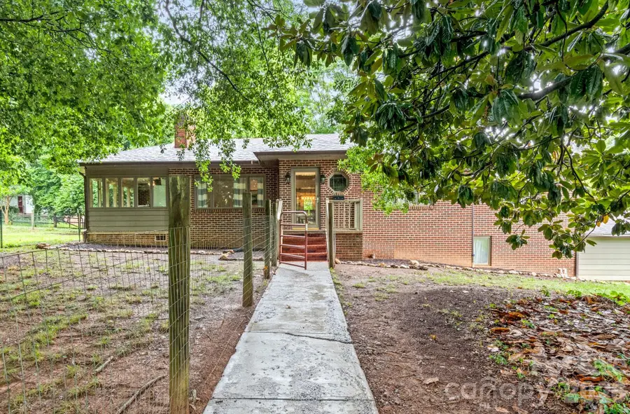 226 Pleasant Hill Drive, Elkin, NC 28621 - #2